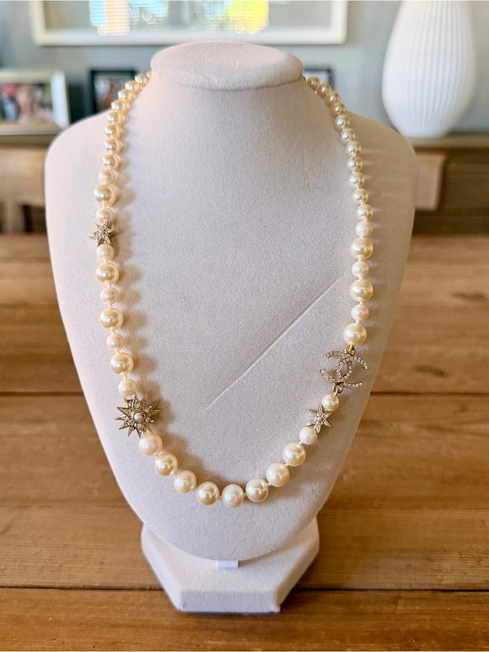 Chanel Faux Pearl and Crystal CC and Star Necklace